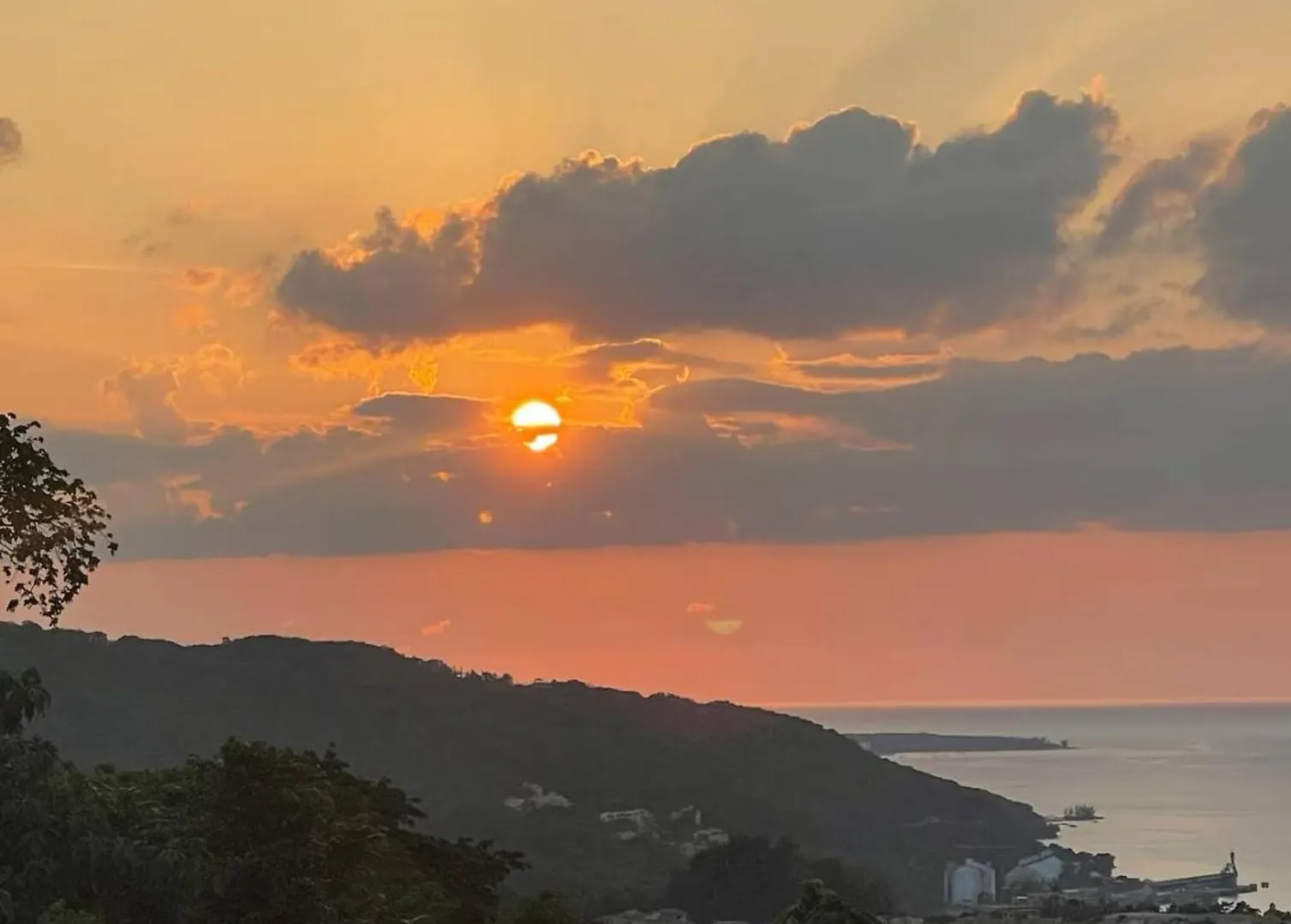The Luxe Escape Luxury Suite Ocho Rios Ferienhaus