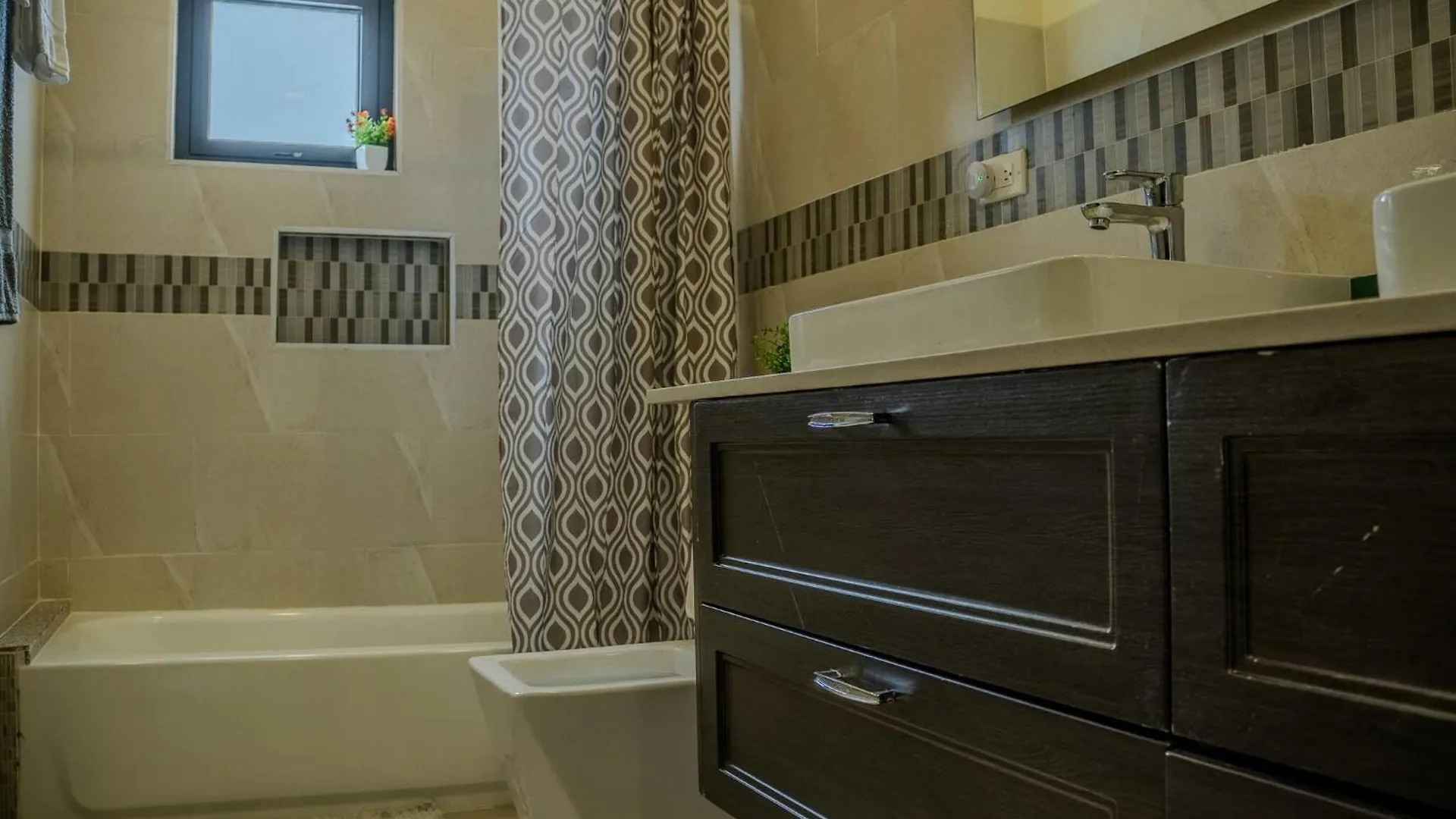 The Luxe Escape Luxury Suite Ocho Rios Jamaika